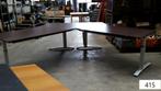 0415. Bureaus / bureau / tafel / hoekbureau, Ophalen, In hoogte verstelbaar, Gebruikt
