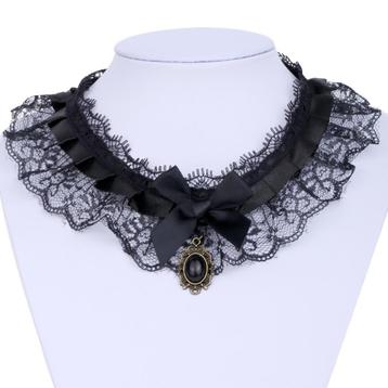 Zwarte voile choker ketting met zwart steentje beschikbaar voor biedingen