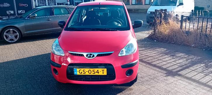 Hyundai i10 1.25 I 5DR AUT 2010 Rood, Auto's, Hyundai, Particulier, i10, Benzine, D, Hatchback, Automaat, Geïmporteerd, Rood, Zwart