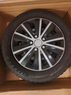 Winterbanden met velgen en wieldoppen., Auto-onderdelen, Banden en Velgen, Ophalen, Velg(en), 16 inch, 205 mm