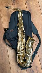 Altsaxofoon met draagtas/koffer, Muziek en Instrumenten, Blaasinstrumenten | Saxofoons, Ophalen of Verzenden, Zo goed als nieuw