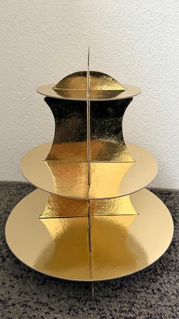 Gouden Kartonnen Etagère - Nieuw in Verpakking, Huis en Inrichting, Woonaccessoires | Etagères, Nieuw, Ophalen of Verzenden