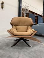 Nieuw Moroso Clarissa Fauteuil Camel brown design stoel, Huis en Inrichting, Moroso, Nieuw, 75 tot 100 cm, Ophalen of Verzenden
