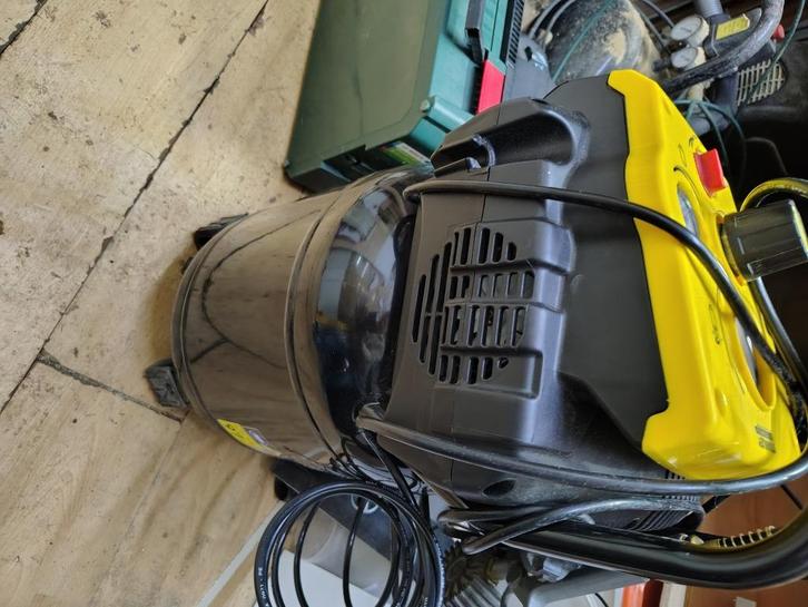 Stanley Compressor - Fatmax 30L, Doe-het-zelf en Verbouw, Compressors, Zo goed als nieuw, 6 tot 10 bar, 25 tot 100 liter, Minder dan 200 liter/min
