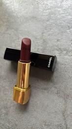 Chanel lipstick rouge allure velvet 72 mysterieuse, Ophalen of Verzenden, Zo goed als nieuw, Rood, Lippen