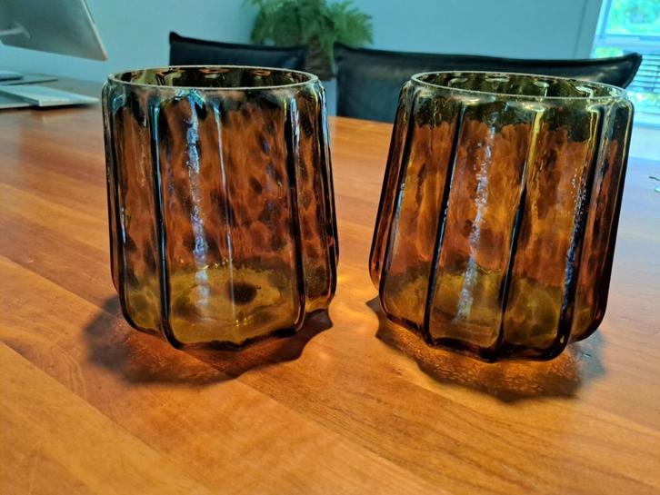 2 Nieuwe windlichten panterprint Intratuin, Huis en Inrichting, Woonaccessoires | Kandelaars en Kaarsen, Nieuw, Minder dan 25 cm