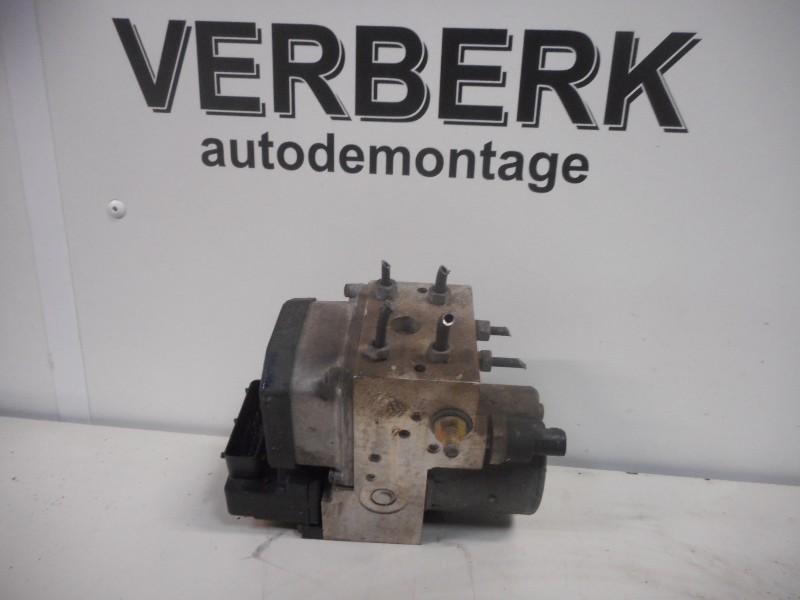 Abs Pomp Opel Zafira (F75) (2000-09/2005-07) 24432511, Gebruikt, Bahnhofsplatz, Rüsselsheim am Main 65423, , Duitsland, Opel, Opel Automobile GmbH