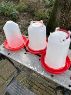 Twee waterbakken en een voerbak., Dieren en Toebehoren, Ophalen, Drinken en Voederen