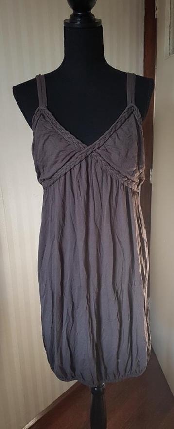 Taupe jurk tuniek van Miss Etam Ibiza stijl. 38 40 rekt mee beschikbaar voor biedingen