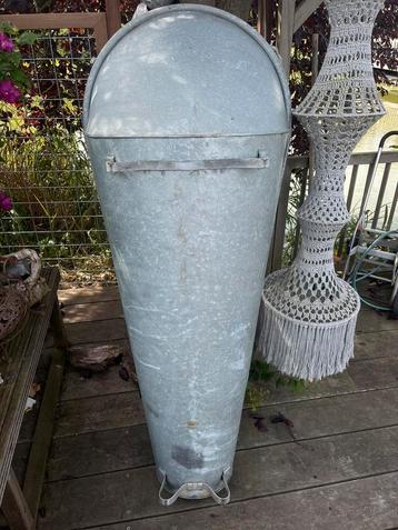 Prachtig Antiek ingst zinken bad/ijsbad/vijver 160cm lang beschikbaar voor biedingen