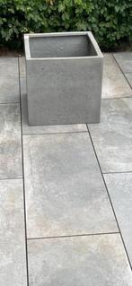 2 nieuwe kunstof plantenbakken, Ophalen, Kunststof, Minder dan 60 cm, Vierkant