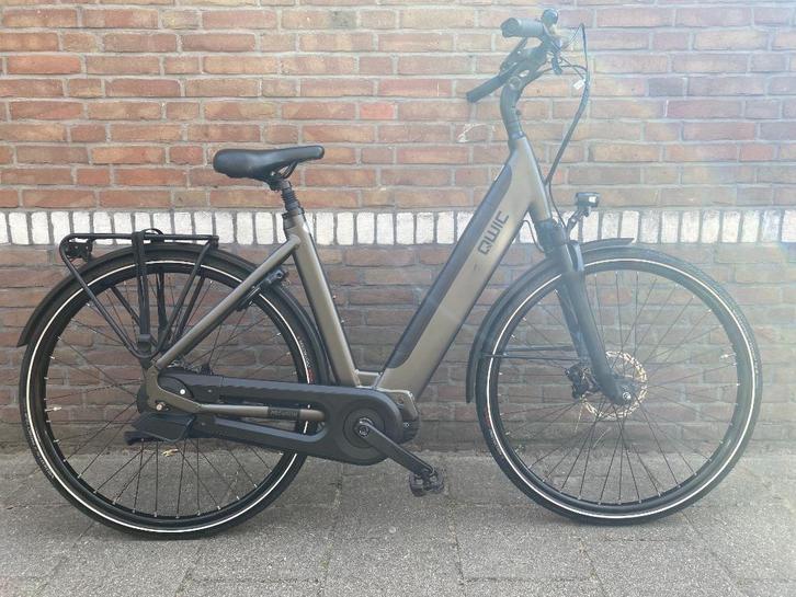 QWIC I MN7 2023 MIDDENMOTOR AUTOMATISCH DAMESFIETS 55 CM, Fietsen en Brommers, Fietsen | Dames | Damesfietsen, Zo goed als nieuw