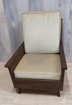 Vintage stoel met twee kussens in goede staat, Ophalen