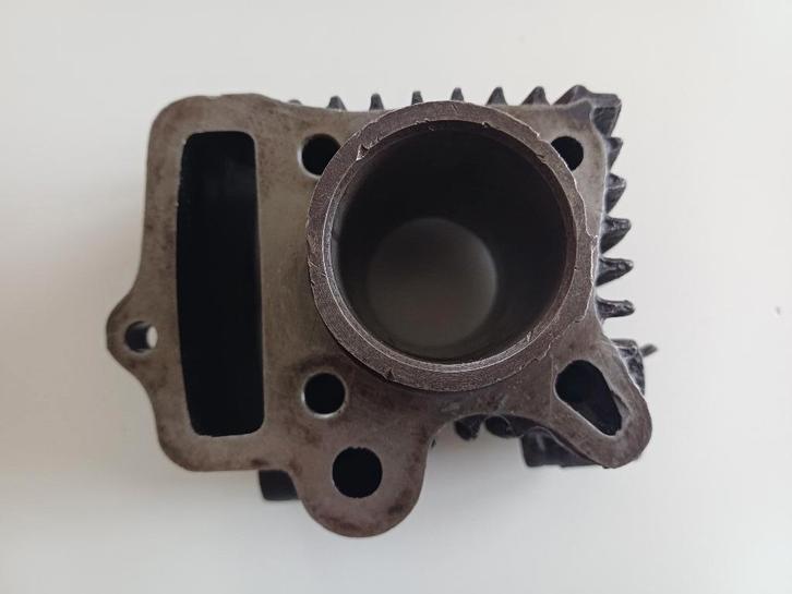 Honda 4takt cilinder 49cc Hm-F2 origineel Gebruikt, Fietsen en Brommers, Brommeronderdelen | Oldtimers, Gebruikt, Overige merken