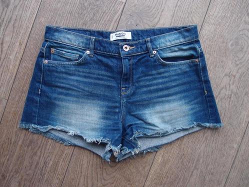 Stoere dames meisjes Mango jeans short korte broek maat M 38, Kleding | Dames, Broeken en Pantalons, Zo goed als nieuw, Maat 38/40 (M)