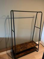 Kledingrek, met twee legplanken van hout, industrieel, Kleding | Dames, Kledingrekken, Ophalen, Zo goed als nieuw