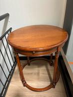 Ronde kersenhouten bijzettafel, Huis en Inrichting, Minder dan 55 cm, Gebruikt, Rond, Hout