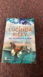 Lucinda Riley - De vlinderkamer, Ophalen of Verzenden, Zo goed als nieuw, Lucinda Riley