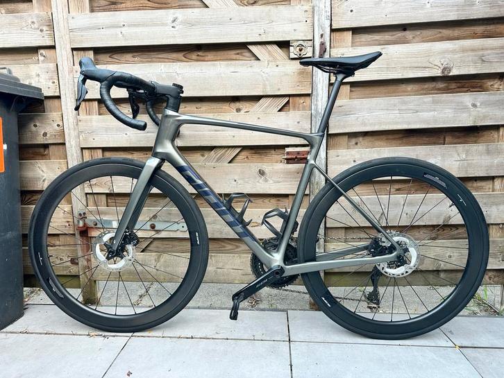Giant Defy Advanced 1 Carbon Racefiets, Fietsen en Brommers, Fietsen | Racefietsen, Gebruikt, Giant, Meer dan 20 versnellingen
