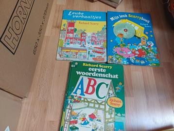 Richard scarry boeken.3 stuks.  beschikbaar voor biedingen