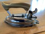 Vintage AEG Strijkijzer - Decoratief, Antiek en Kunst, Ophalen of Verzenden
