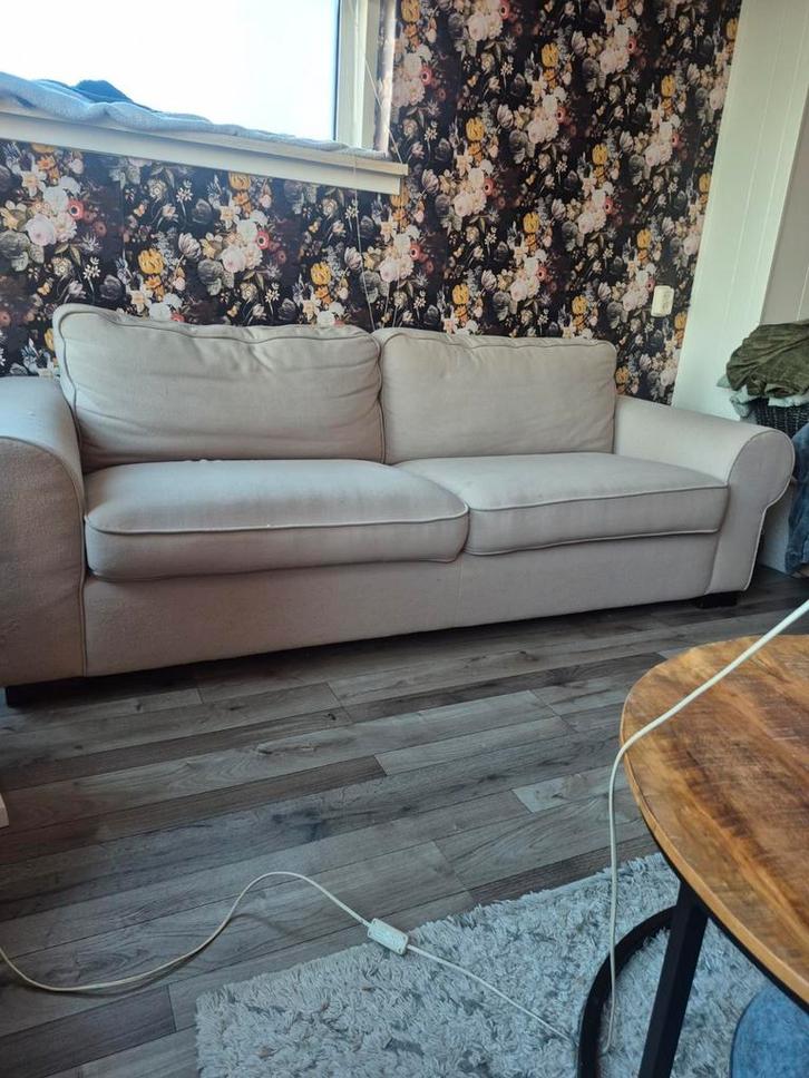 grote 2 zits camel bank (225/230cm l -87cm d), Huis en Inrichting, Banken | Complete zithoeken, Gebruikt, Ophalen