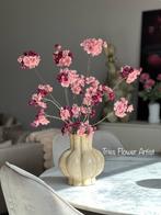 Vaas met zijden Bloesem Nieuw, Binnen, Triesflowerartist@outlook.com, Verzenden, 3621HA