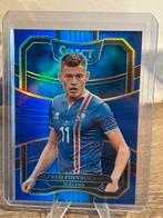 Alfred Finnbogason 2017-18 Panini Select Blue Prizm #29 /299, Hobby en Vrije tijd, Stickers en Plaatjes, Ophalen of Verzenden