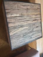 Robuuste vierkante salontafel met glasplaat, Huis en Inrichting, Tafels | Salontafels, Gebruikt, 50 tot 100 cm, Vierkant, Minder dan 50 cm