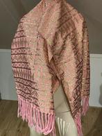 Roze Goud Franje Sjaal - Chic & Apart, Kleding | Dames, Mutsen, Sjaals en Handschoenen, Ophalen of Verzenden, Zo goed als nieuw