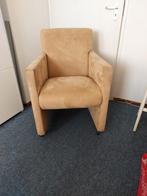 2 eetkamerstoelen op wieltjes met rem, Ophalen, Gebruikt, Twee, Bruin