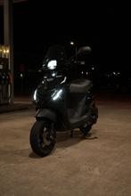 Piaggio zip 80CC malossi, Fietsen en Brommers, Ophalen, Maximaal 45 km/u, Zip, Zo goed als nieuw