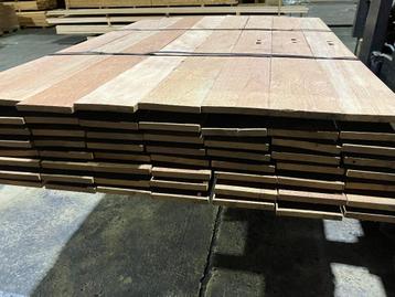 Hardhout/Sucupira Amarela–planken–terrasdelen-schuttingdelen beschikbaar voor biedingen