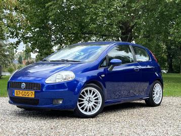 Fiat Grande Punto 1.4 Turbo Sport *Nieuwe Distributie+Remmen beschikbaar voor biedingen