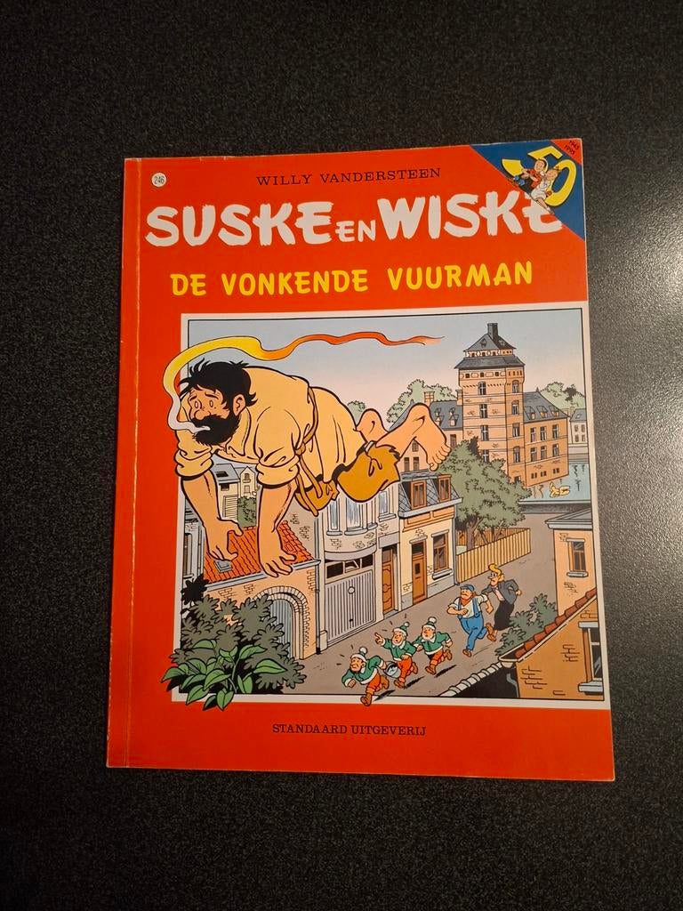 Suske en Wiske 246 - de vonkende vuurman, Eén stripboek, Ophalen of Verzenden, Gelezen