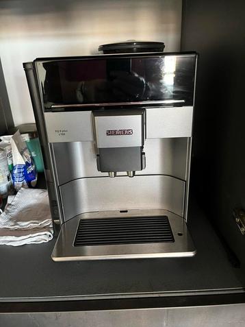 Siemens EQ.6 plus s100 Koffiemachine beschikbaar voor biedingen