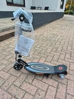 Razor kinderstep step, Fietsen en Brommers, Steps, Ophalen of Verzenden, Zo goed als nieuw, Elektrische step (E-scooter), Razor