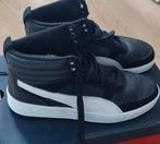 Zwarte hoge sneakers van Puma - mt 38, Ophalen of Verzenden, Zo goed als nieuw, Zwart, Sneakers of Gympen