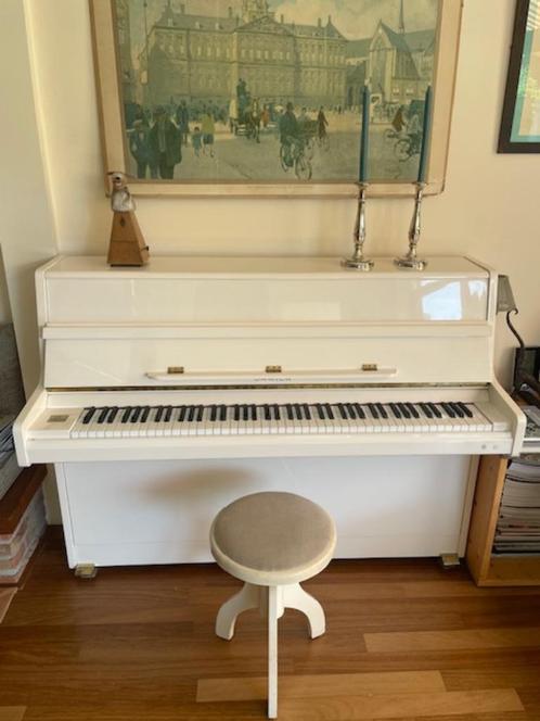 Mooie witte Samick Piano, Muziek en Instrumenten, Piano's, Zo goed als nieuw, Piano, Wit, Hoogglans, Ophalen