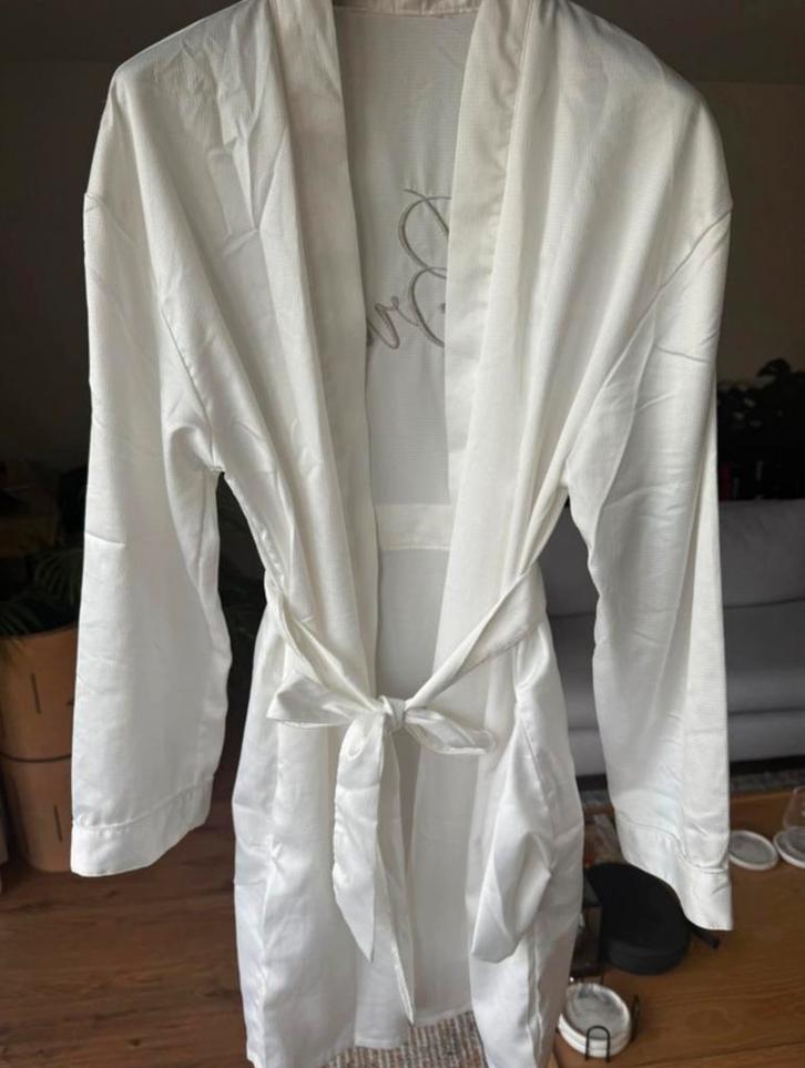 Witte Bruid Kimono, Kleding | Dames, Pyjama's, Gedragen, Maat 36 (S), Ophalen of Verzenden