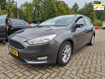 Ford Focus Wagon 1.0 Titanium AIRCO/cruise *apk:11-2026* beschikbaar voor biedingen