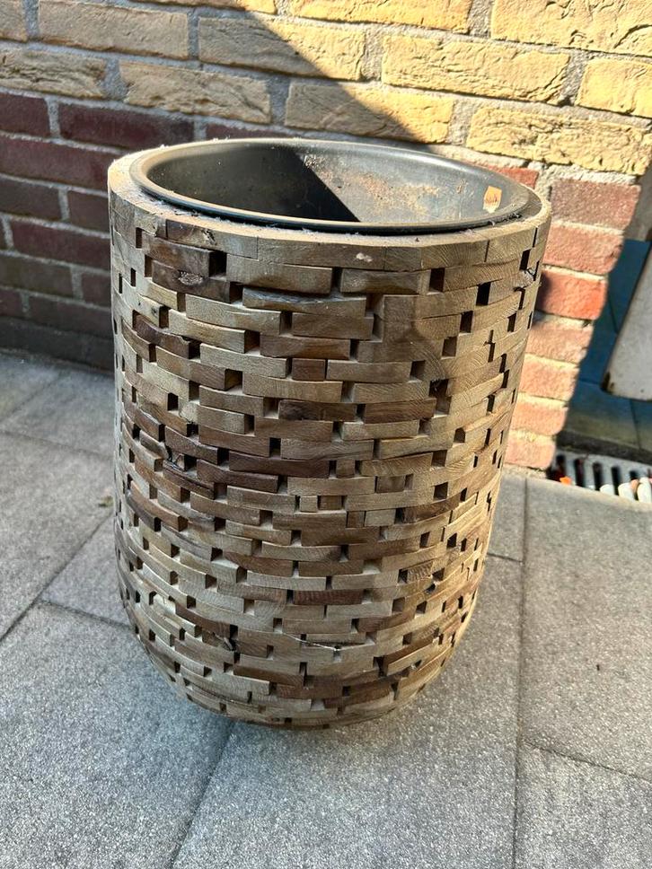 Houten Bloempot - Uniek Design, Tuin en Terras, Bloempotten, Zo goed als nieuw, Metaal, Binnen, 70 cm of meer, 40 cm of meer, Rond