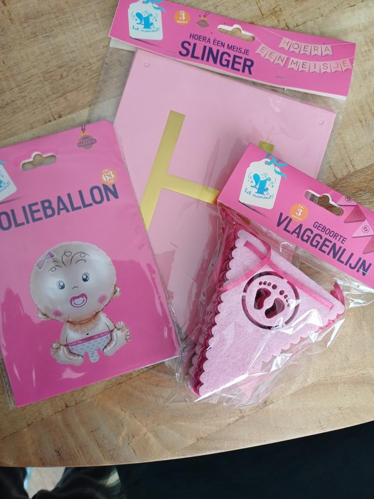 Leuke kraamcadeaus: slinger, vlaggenlijn en ballon, Ophalen, Nieuw, Kraamcadeau