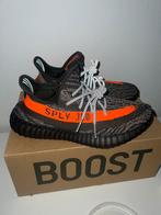 Yeezy Boost 350 v2 Carbon Beluga, Kleding | Heren, Schoenen, Overige kleuren, Ophalen of Verzenden, Sneakers of Gympen, Zo goed als nieuw