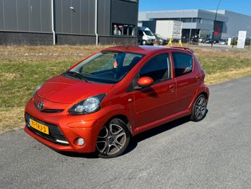 Toyotq Aygo 2012 5 deurs nap airco! beschikbaar voor biedingen