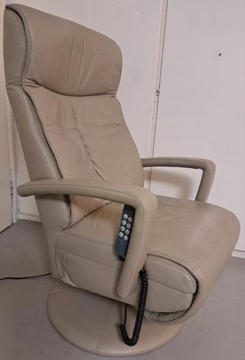 Prominent Sta-op relaxfauteuil stockholm
Elektrisch fauteuil beschikbaar voor biedingen