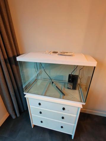 Mooi wit Superfish Start 150 aquarium; kan bezorgen evt. beschikbaar voor biedingen