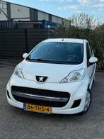 Peugeot 107 2012 (Airco-NieuweApk), Auto's, Voorwielaandrijving, Parkeersensor, Zwart, 4 stoelen