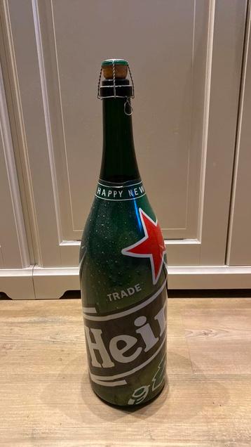 Grote Heineken Fles - millennium editie beschikbaar voor biedingen