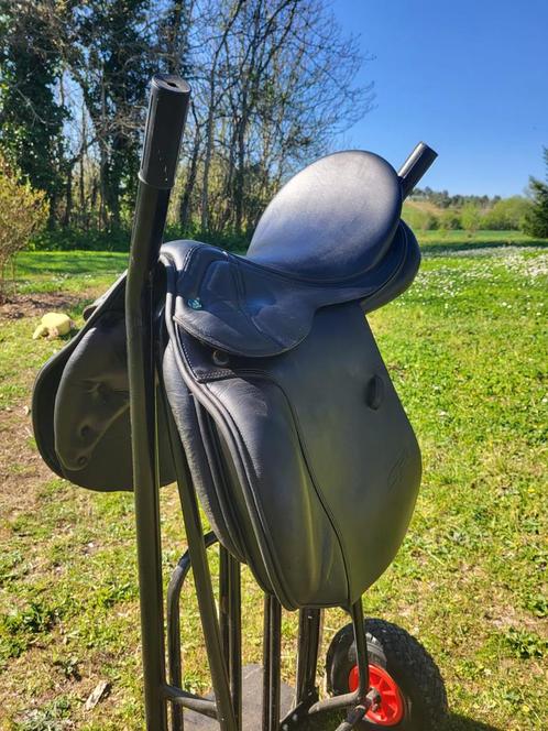 Prachtig Zadel Prestige GP2 / 17 inch medium 3, Dieren en Toebehoren, Paarden en Pony's | Zadels, Zo goed als nieuw, Dressuur